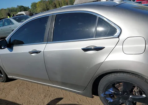 2009 Acura Tsx z USA, uszkodzony, nr VIN JH4CU26689C036697